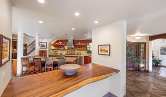 1105 White Oak Dr, Santa Rosa, CA 95409