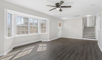 2014 W Lakeview Dr, Benton, AR 72015