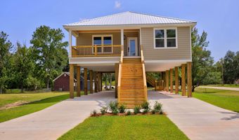 10113 Bald Eagle Dr, Biloxi, MS 39532
