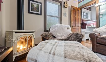 394 Washington St, Bath, ME 04530