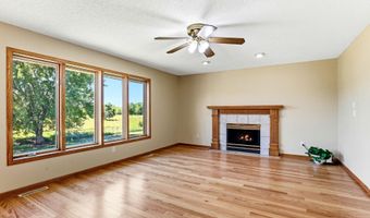 6980 137th Ave NW, Anoka, MN 55303