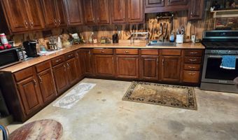 377 Gravy Branch Rd, Artemus, KY 40903