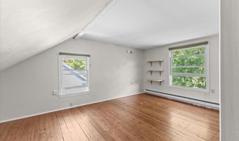 60 University Ter, Burlington, VT 05401