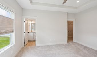 905 W Trace Dr, Polk City, IA 50226