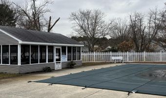 31 S Seas Ct, Barnegat, NJ 08005