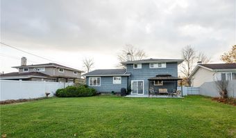 105 Dalewood Dr, Amherst, NY 14228