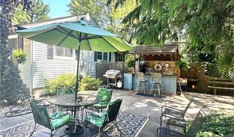 7720 Rice Rd, Amherst, OH 44001