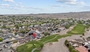 137 Desert Lakes Dr, Fernley, NV 89408
