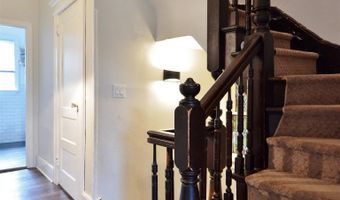 31 AVENUE B, Bayonne, NJ 07002
