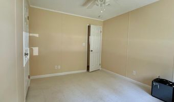 1 Pine Cone Dr, Alfred, ME 04002