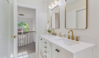 12 Summit Ter, Falmouth, ME 04105