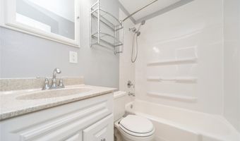 214 SW Scott St, Ankeny, IA 50023