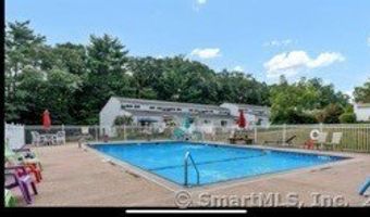 50 E Hill Rd APT 4D, Canton, CT 06019