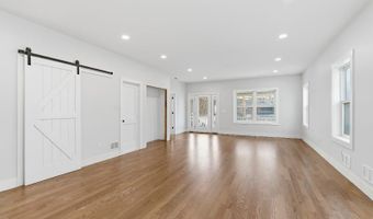 54 E Washington Ave, Atlantic Highlands, NJ 07716