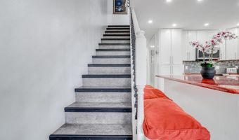 940 S Kihei Rd B-301, Kihei, HI 96753