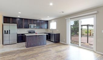 828 Lonewolf Cir, Brighton, CO 80603