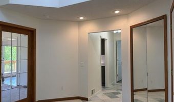 1261 Laurel View Dr, Ann Arbor, MI 48105