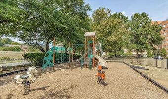 1121 ARLINGTON Blvd 707, Arlington, VA 22209