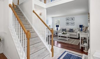 65 Chestnut Way Cir, Barnegat, NJ 08005
