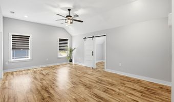 295 Coolidge Ave, Bayville, NJ 08721