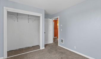 2320 NE Wells Acres Rd, Bend, OR 97701