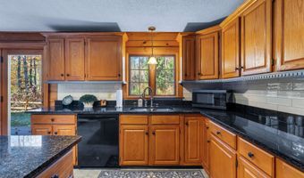 70 River St, Bartlett, NH 03812