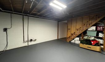 2682 Elmwood, Adrian, MI 49221