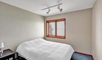 1360 Windmill Point Rd, Alburgh, VT 05440