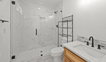 19753 SW SERAH St, Beaverton, OR 97007