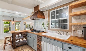 1136 Overlook Dr, Ashland, OH 44805