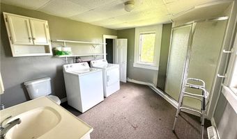 887-889 Colony Dr, Aurora, OH 44202