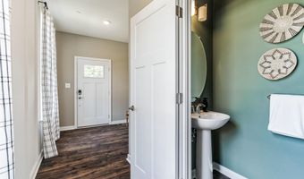 724 ALDORA Dr 111, Aberdeen, MD 21001