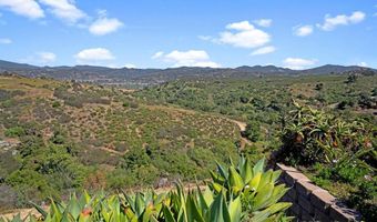 5221 Olive Hill Rd, Fallbrook, CA 92028