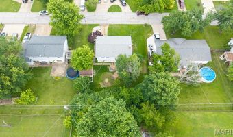 1907 Lone Pine Dr, Arnold, MO 63010