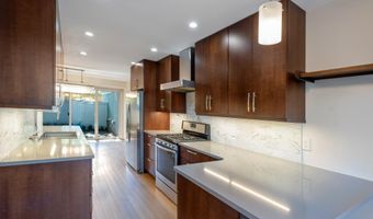 5250 POOKS HILL Rd B-13, Bethesda, MD 20814