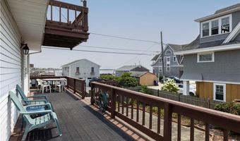 18 Beach Row, Narragansett, RI 02879