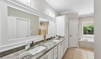 105 Telfair Ct, Athens, GA 30606