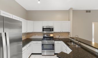 1066 Joyce Ln, Ann Arbor, MI 48103
