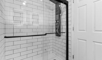 10400 Maryland St, Aurora, OH 44202