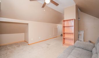 1133 Prairie St, Adel, IA 50003