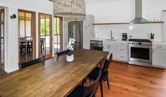 10 Wyndham Hill Rd Adu, Middletown, RI 02842