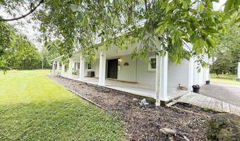 3621 Tunnelton Rd, Bedford, IN 47421