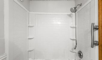 71 Alice Dr, Coventry, CT 06238