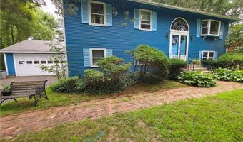 19 Betsy Williams Cir, Johnston, RI 02919