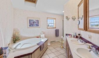 7655 6075 Rd, Olathe, CO 81425
