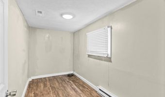 672 W Cherry St, Austin, IN 47102