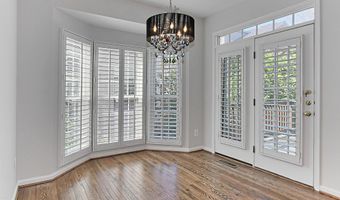 5120 GRIMM Dr, Alexandria, VA 22304