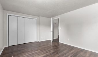 2470 W GLENDALE Ave 2D, Appleton, WI 54914