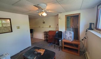 41 Dana Dr, Bangor, ME 04401