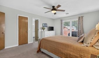1918 Stonehenge Dr, Bartlesville, OK 74006